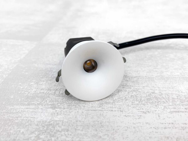 Parify Funnel 3W In Cabinet Light - Image 3