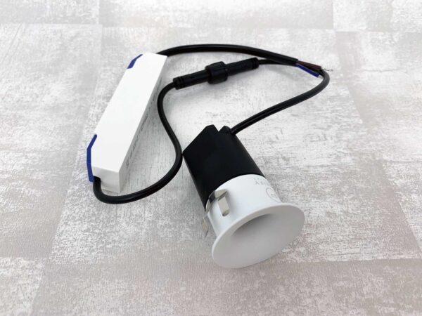 Parify Funnel 5W In Cabinet Light - Image 6