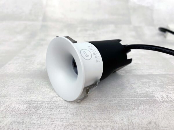 Parify Funnel 5W In Cabinet Light - Image 4